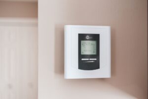 Thermostat connecté pour réguler le chauffage